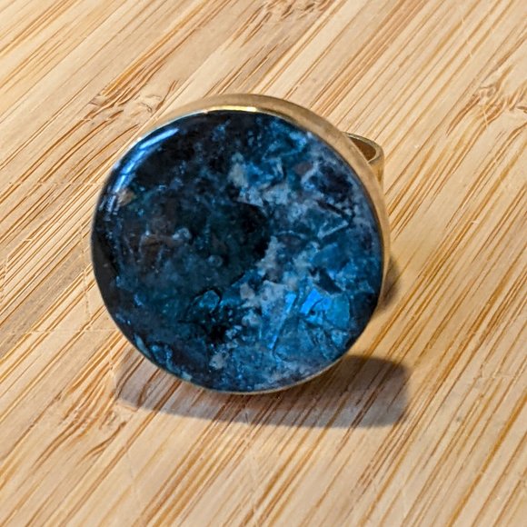 One of a kind cocktail ring- beautiful blues! - Picture 2 of 3
